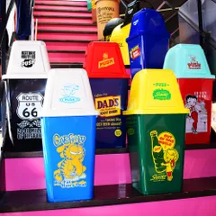 【5種から選べる】ゴミ箱 20L フタ付き ダストボックス ベティちゃん Betty Boop ガーフィールド Garfield おしゃれ 蓋付き インテリア 分別のサムネイル