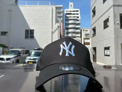 NEW ERA 9FORTY A-Frame トラッカー ニューヨーク・ヤンキース TPUロゴ ブラック ¥4400 ＋ 送料¥550
