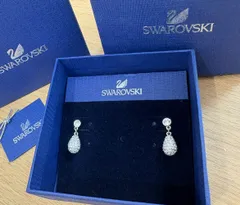 UW263174807　スワロフスキー　ピアス　ドロップ