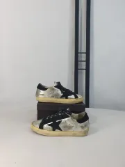 GOLDEN GOOSE ゴールデングース スニーカー SuperStar シルバー ブラック 36
