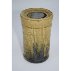 翁軒窯造　灰釉　常滑耳付　一輪花入　蓬莱堂 翁軒窯造 灰釉花入 常滑耳付 一輪花入 常滑焼 蓬莱堂 - メルカリ