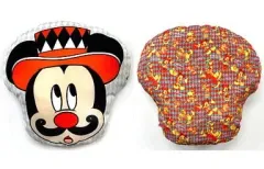 【中古】クッション・抱き枕・本体(キャラクター) ミッキーマウス ダイカットクッション 「一番くじ ミッキー＆フレンズ HALLOWEEN CIRCUS」 ラストワン賞