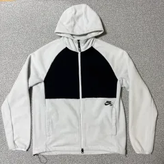 ナイキ SB フリース フーデッド ジップアップ