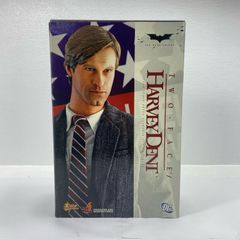 1/6 12インチサイズ 映画『ダークナイト』トゥーフェイス - メルカリ