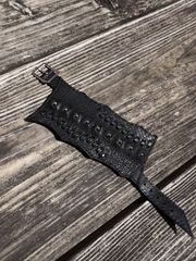 KMRII 14th Addiction handmade レザー バングル - メルカリ