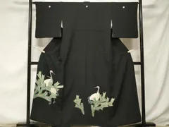 平和屋着物■豪華黒留袖　群鶴枝松葉文　金彩　正絹　逸品　CABF3753ev