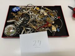 アクセサリー まとめ売り 約225g - メルカリ