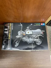 未組立品 プラモデル 1/6 Honda ゴリラ スプリングコレクション オートバイシリーズ No.31のサムネイル