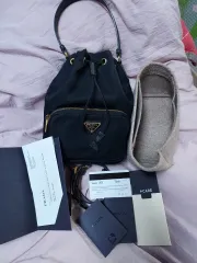 プラダ バケットバッグ（ 번개케어 / 鑑定完了 ）