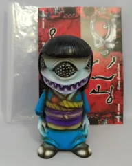 かっこわらい雑貨店 よしこ 黒髪/着物青/帯金紫/目ドットのサムネイル