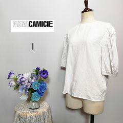 ナラカミーチェ　極上美品　パンツスーツ　グレー色系　Мサイズ　フリル NARACAMICIE - ナラカミーチェ 極上美品 パンツスーツ グレー色系 М