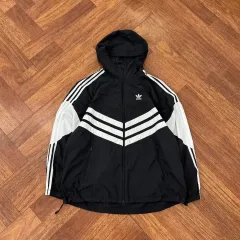 L(XL 2XL) アディダスのカラー ブラック ウィンドブレーカー ジャケット