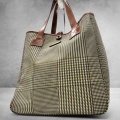 美品】バーバリーロンドン トートバッグ A4収納可能 大容量 ノバ 