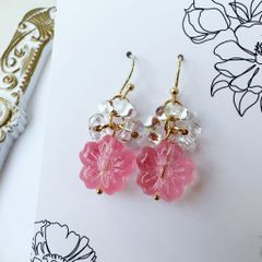 14KGF＊可愛い桜カット＊ピンクカルセドニーとピンクトパーズのピアス