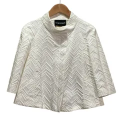 美品 EMPORIO ARMANI エンポリオアルマーニ ヘリンボーンジャガード ショートジャケット 1 ホワイト レディース 古着 中古 USEDのサムネイル
