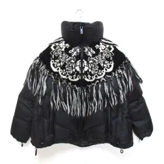良品 sacai サカイ ニット切替 フリンジ ダウンジャケット 19-04559 サイズ1 ブラック レディース 古着 中古 USEDのサムネイル