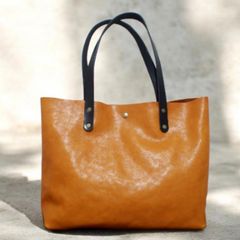ハンドメイド ヌメ本革 トートバック クリーマー キャメル 新品 未使用 