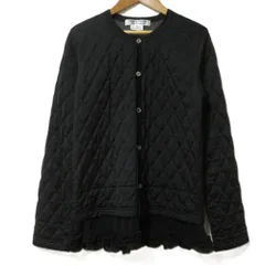 美品 COMME des GARCONS コムコム コムデギャルソン AD2014 フリルヘム パデッド キルティングジャケット RN-T006 サイズM ブラック レディース 古着 中古 USEDのサムネイル