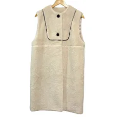 美品 22AW yori ヨリ もこもこロングジレ ボア ノースリーブコート サイズＦ アイボリー レディース 古着 中古 USED