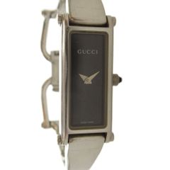 グッチ 1500L 腕時計 ウォッチ クォーツ 黒文字盤 スクエア シルバー色 GUCCI（グッチ） 腕時計 バングルウォッチ クオーツ シルバーカラー