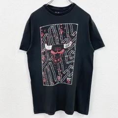NBA　半袖プリントＴシャツ　シカゴブルズ　バスケットボール　クルーネック　黒　ブラック　Mサイズ　古着