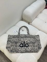 ラスト1点です 新品未使用タグ付き ALO トートバッグ - メルカリ