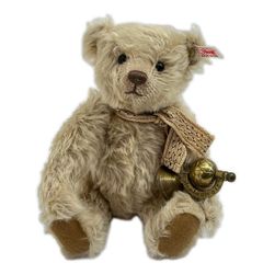 シュタイフ steiff ウサギのヴィンセント 白うさぎ 不思議の国のアリス