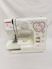 4m7289d2v 未使用 ハローキティ 電動ミシン JANOME レア JANOME ハローキティ 電動ミシン モデル - メルカリ