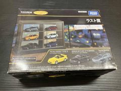 トミカ一番くじ ラストワン賞と8と12 - メルカリ