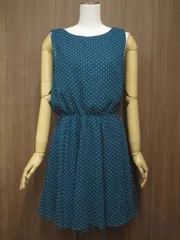 美品 ユニクロ UNIQLO ひざ丈 ノースリーブ ラウンドネック シフォンワンピース S グリーン地 オフホワイト ドット柄 メール便可 中古