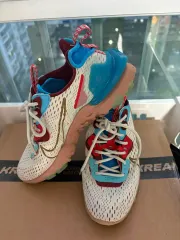 ナイキ リアクト コート ビジョン スニーカー 白 マルチカラー