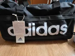 アディダス ブラック スポーツ ダッフルバッグ