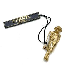 激レア】シャネルCHANEL 03P ココ マドモアゼル ブローチ - メルカリ