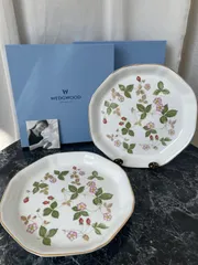 ウェッジウッド 皿 ワイルドストロベリー 24cm 2枚 八角 箱付