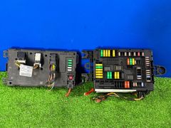 車両用ヒューズボックス 黒ダイハツハイゼットキャディヒューズ