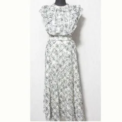 美品 24SS VIS ビス シアーチェック フリルブラウス フレアスカート セットアップ BVH-34070/BVC-34070 F キナリ レディース 古着 中古 USED