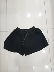 黒 ウエストゴム ハーフパンツ 涼しい 薄い素材 新品 ウエスト幅30 総丈37