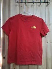 THE NORTH FACE ザノースフェイス 赤 半袖 Tシャツ (150)