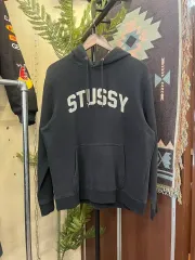 STU SaTurday of Us アーチロゴ WHO Tシャツ #csz747