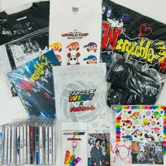 S【まとめ売り】ジャニーズWESTグッズ　Tシャツ フード付きタオル ポーチ コンサートパンフレット CD ミニタオルのサムネイル
