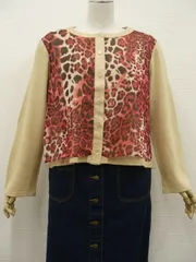 未使用品 洗える 長袖 ニット＆シフォンカーディガン 11 ライトブラウン地 レッド×ブラウン アニマル柄  中古