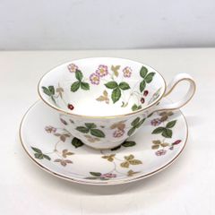 ウェッジウッド ワイルドストロベリー カップ&ソーサー プレート