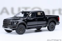 オートアート 1/18スケール フォードGT LMレースカー スペックII