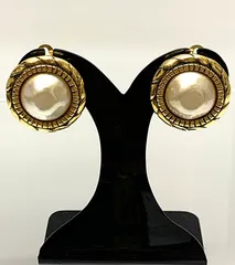 CHANEL シャネル パール イヤリング   両耳 ゴールド メッキ