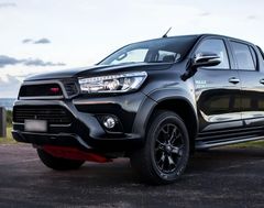 ハイエース、ハイラックス FORCEDENALI タイヤホイールセット18インチ