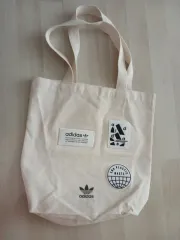 アディダス エコバッグ