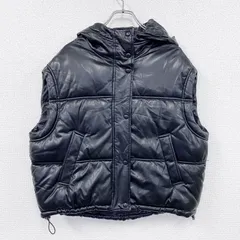ZARA　ザラ　フェイクレザーベスト　中綿入り　黒　ブラック　XSサイズ　古着