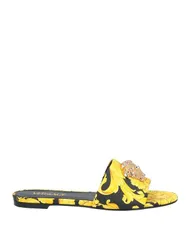 【送料無料】 ヴェルサーチ レディース サンダル シューズ サンダル Yellowのサムネイル