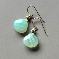 ミックスベリルのピアス（アクアマリン／グリーンベリル／ゴーシェ 