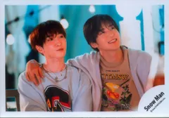 SnowMan 24年BREAKOUT/君は僕のものオフショット 渡辺翔太/目黒蓮 公式写真 *1枚